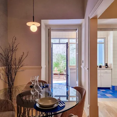 Appartement W. Lots Of In A Beautiful Terrace Lissabon