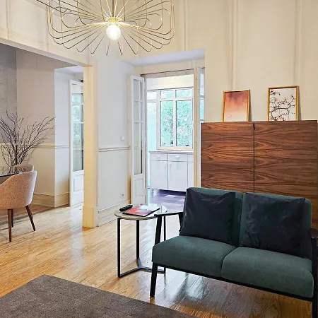 W. Lots Of In A Beautiful Terrace Appartement Lissabon