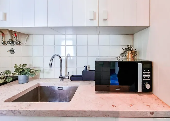 W. Lots Of In A Beautiful Terrace شقة