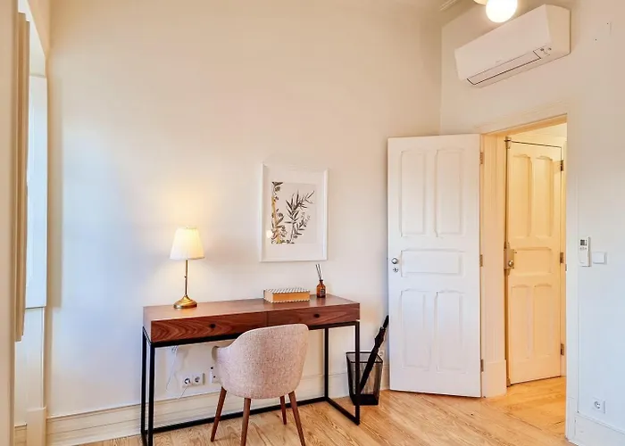 W. Lots Of In A Beautiful Terrace شقة