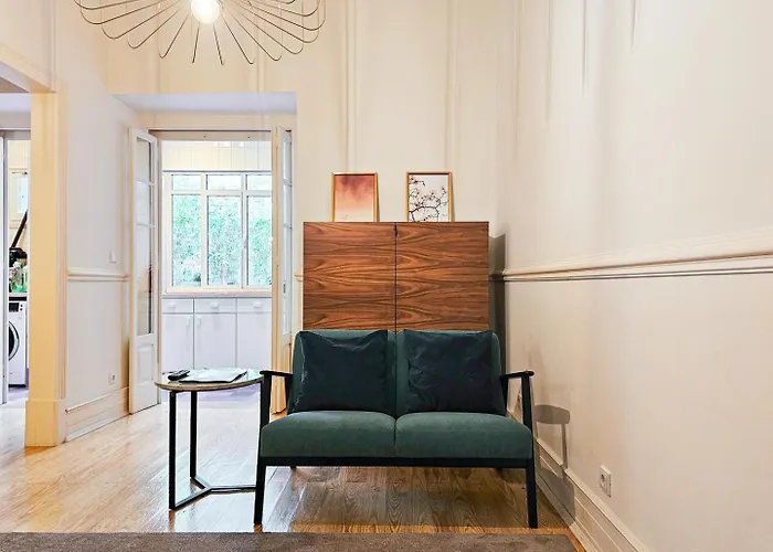 W. Lots Of In A Beautiful Terrace شقة Lisboa