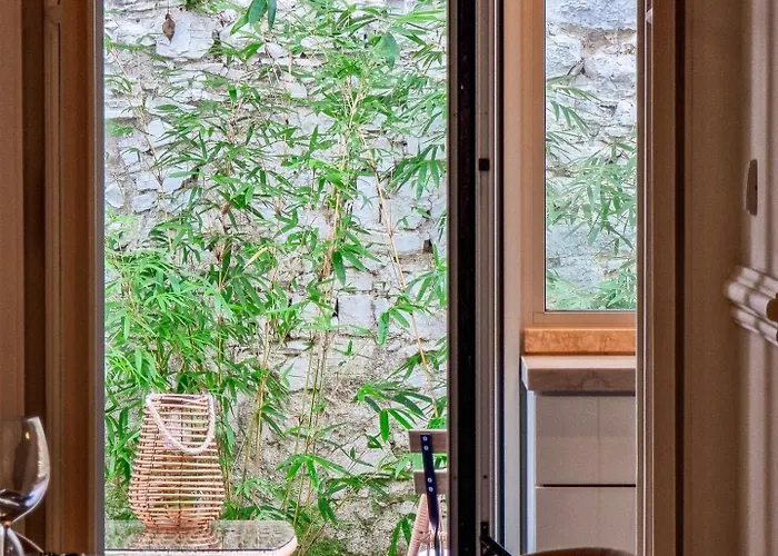 شقة W. Lots Of In A Beautiful Terrace *