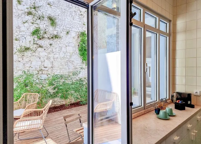 شقة W. Lots Of In A Beautiful Terrace Lisboa