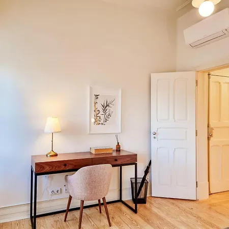 W. Lots Of In A Beautiful Terrace Apartmán